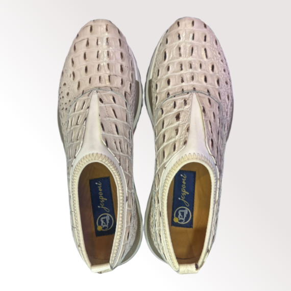 Sneaker blanche en cuir avec texture croco embossée – Image 2