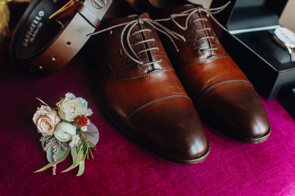 Chaussures Richelieu en cuir marron brillant pour mariage ou gala