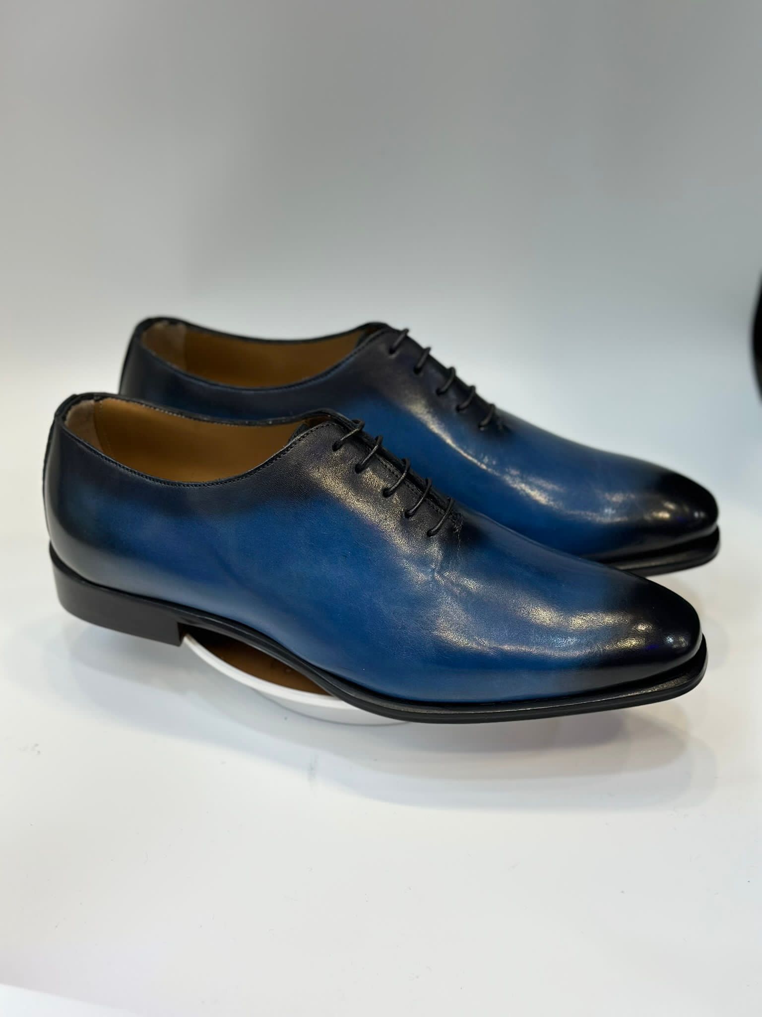 Richelieu Oxford bleu patiné main – Jespomi Paris – Image 3
