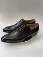 Soulier Richelieu One-cut en cuir marron foncé ébène pour homme - Élégance artisanale Jespomi.