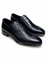 Richelieu homme noir effet croco brillant Jespomi avec laçage fermé et finition élégante haut de gamme.