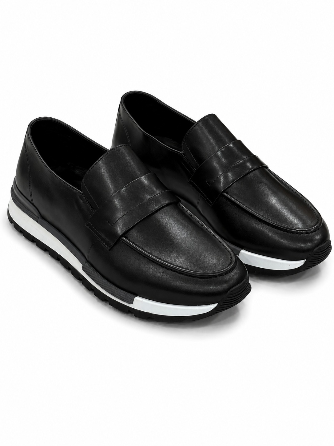 Mocassins hybrides en cuir noir Jespomi avec semelle sneakers blanche pour homme
