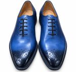 Richelieu Oxford homme bleu à bout fleuri et lacets noirs