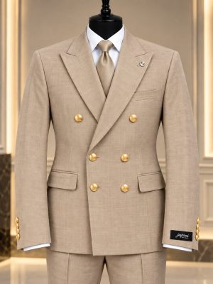 Costume homme beige croisé élégant avec boutons dorés