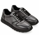 Baskets homme gris anthracite et noir à lacets avec semelle crantée